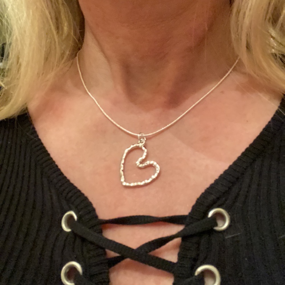 Custom Valentines Gift Heart Necklace - Picture 14 of 16